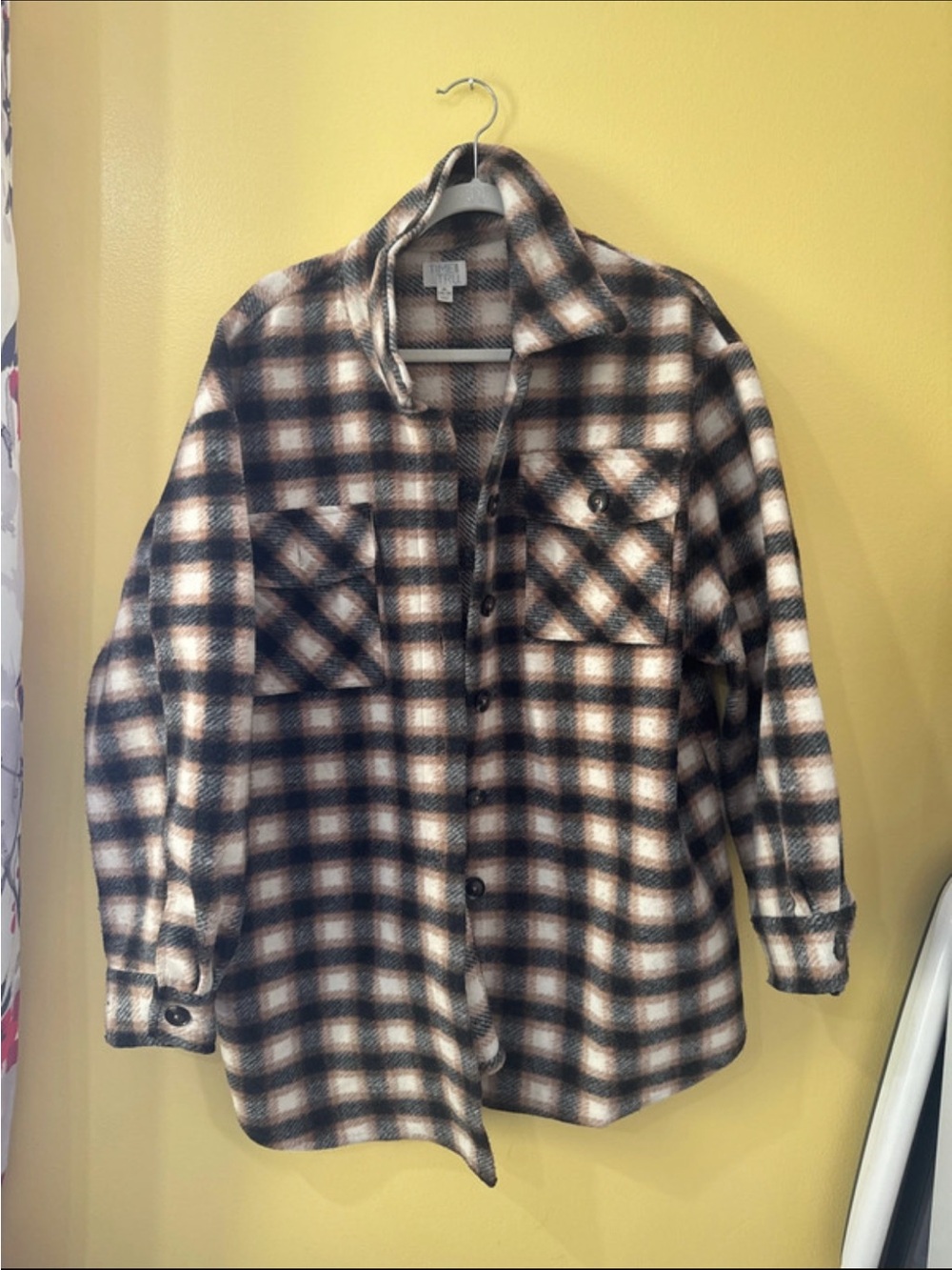 Time and Tru Black, Cream & Brown Plaid Button-Down Shirt Jacket
